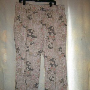 Bill Blass  Ladies pants